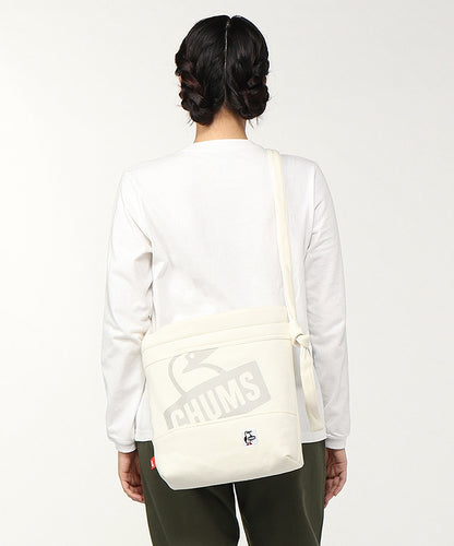 CHUMS MYTON PANEL SHOULDER BAG